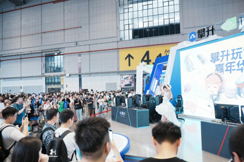 直擊BW2023現(xiàn)場(chǎng)，攀升玩創(chuàng)嘉年華次元新品、GeForce RTX 40系主機(jī)炫酷亮相