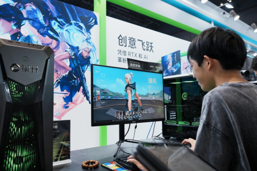 直擊BW2023現(xiàn)場(chǎng)，攀升玩創(chuàng)嘉年華次元新品、GeForce RTX 40系主機(jī)炫酷亮相