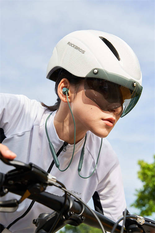 OPPO Enco M33旗艦降噪耳機(jī)驚喜開(kāi)售，運(yùn)動(dòng)愛(ài)好者的最佳搭子
