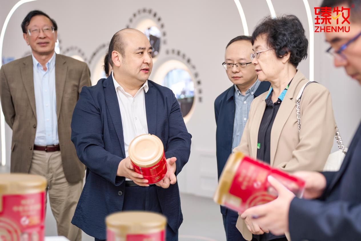臻牧羊奶粉與西安交大生命學(xué)院戰(zhàn)略合作，入局中老年腸衰老研究