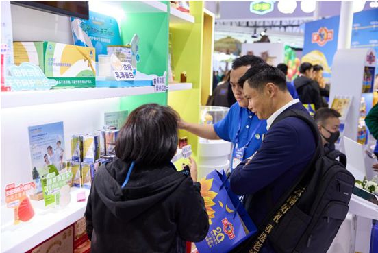 樂奔拓首次亮相全國(guó)糖酒會(huì)，助力健康食品行業(yè)可持續(xù)發(fā)展