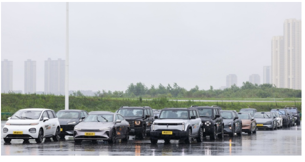 中國汽車需要什么樣的第三方測評？懂車帝夏測引領行業(yè)風向