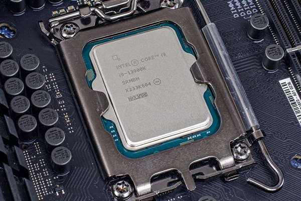 Intel：13/14代酷睿補(bǔ)丁幾乎無損性能！未來所有產(chǎn)品都安全