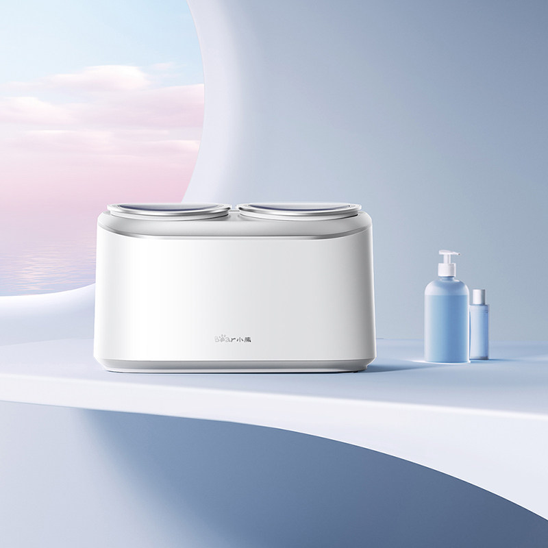 不手洗、不晾曬！小熊電器雙艙洗衣機(jī)：分區(qū)洗脫烘全搞定