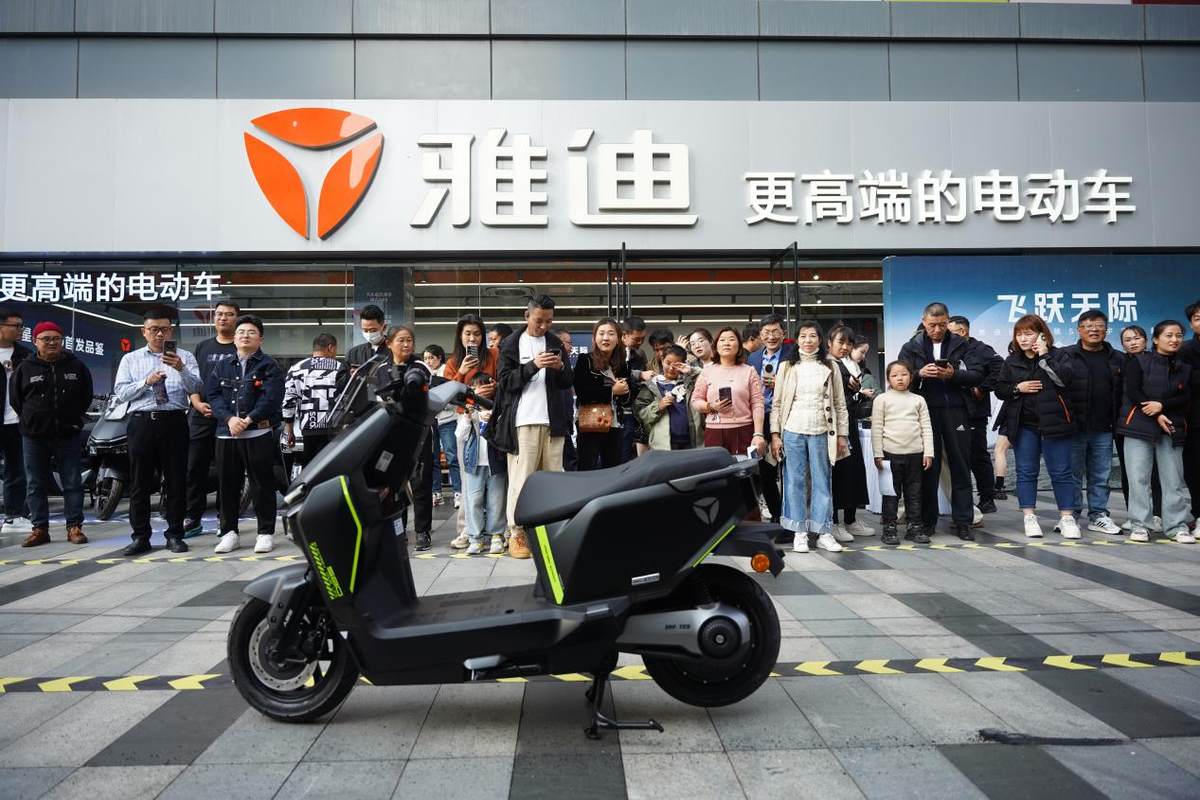 超一億用戶(hù)信賴(lài)！雅迪挑戰(zhàn)極寒展卓越實(shí)力，冬季出行首選！