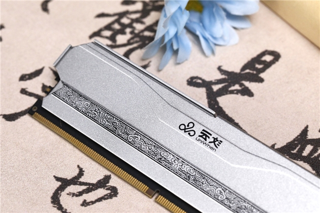 國風(fēng)裝機(jī)的點(diǎn)睛之筆，神凝DDR4內(nèi)存評測體驗(yàn)