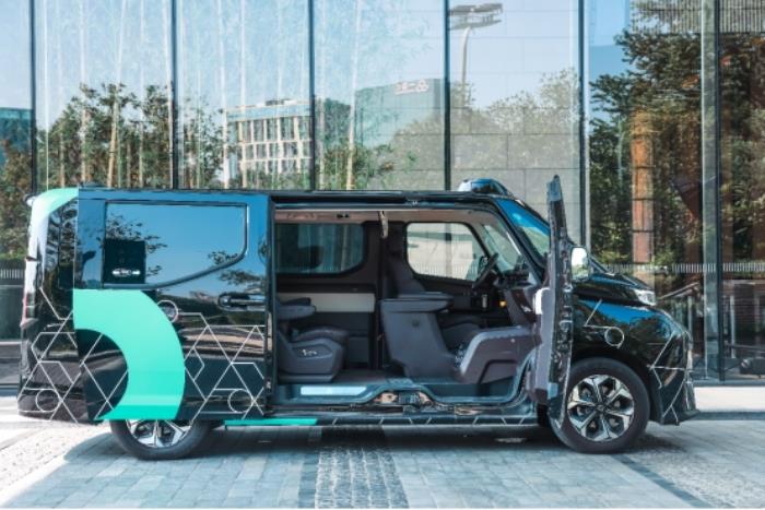 「2024中國(guó)AIEV產(chǎn)業(yè)智駕創(chuàng)新企業(yè)」揭榜，全球Robotaxi第一股文遠(yuǎn)知行光榮上榜