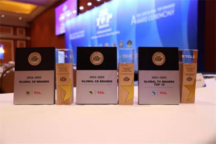 TCL實(shí)業(yè)攬獲多項(xiàng)CES 2025科技大獎(jiǎng)，蟬聯(lián)全球消費(fèi)電子品牌TOP10