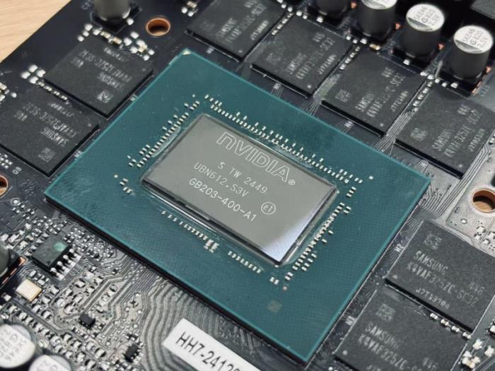 耕風(fēng)御影，刮起更強(qiáng)的風(fēng)暴！耕升 GeForce RTX 5080 追風(fēng)性能解禁！