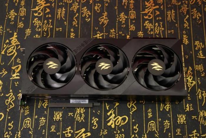 DLSS 4攜手影馳 GeForce RTX 5080 魔刃，解封性能超越上代卡皇！