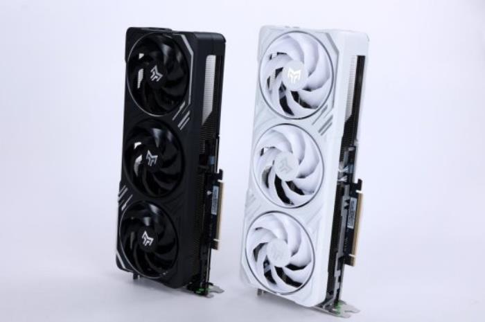 支持DLSS4，影馳 RTX 5080 金屬大師OC評(píng)測