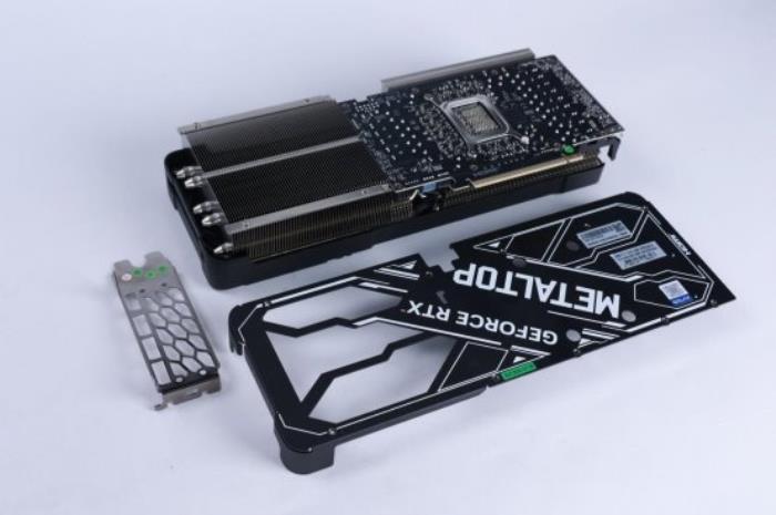 支持DLSS4，影馳 RTX 5080 金屬大師OC評(píng)測