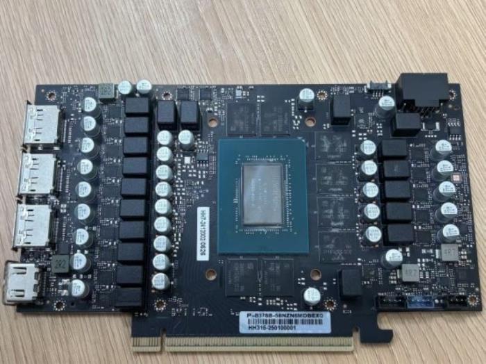 DLSS 4性能沖鋒，耕升 RTX 5080炫光 OC值得擁有