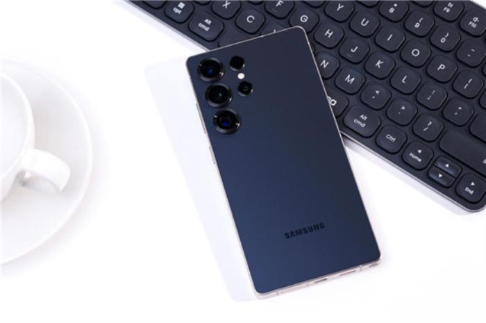 三星Galaxy S25 Ultra：配置全面升級，安卓機皇的新標桿