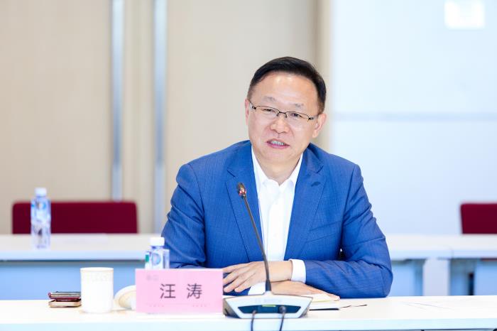 清華大學鯤鵬昇騰科教創(chuàng)新卓越中心專項合作啟動，引領高?？蒲泻腿瞬排囵B(yǎng)新模式
