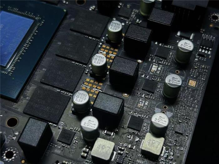 影馳 GeForce RTX 5070 Ti 金屬大師 OC評(píng)測(cè)：DLSS 4超強(qiáng)發(fā)揮