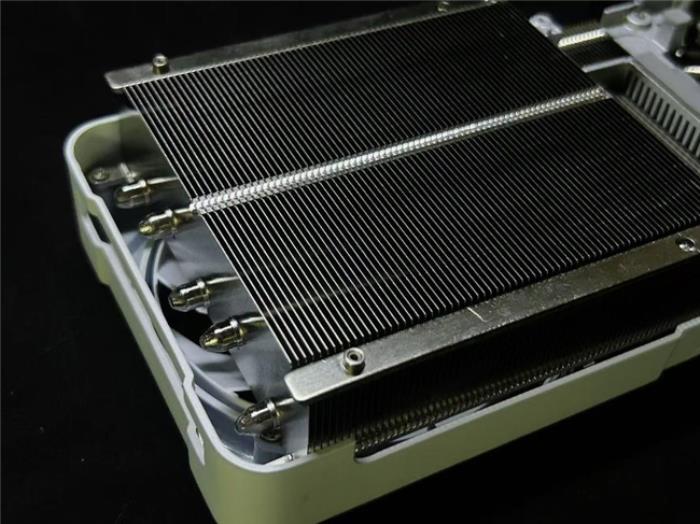 影馳 GeForce RTX 5070 Ti 金屬大師 OC評(píng)測(cè)：DLSS 4超強(qiáng)發(fā)揮