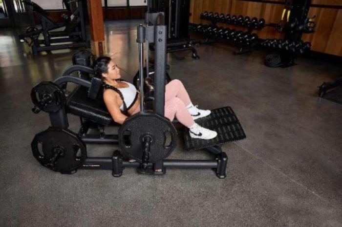 Precor 必確Glutebuilder系列練臀器械,帶來(lái)有效練臀體驗(yàn)