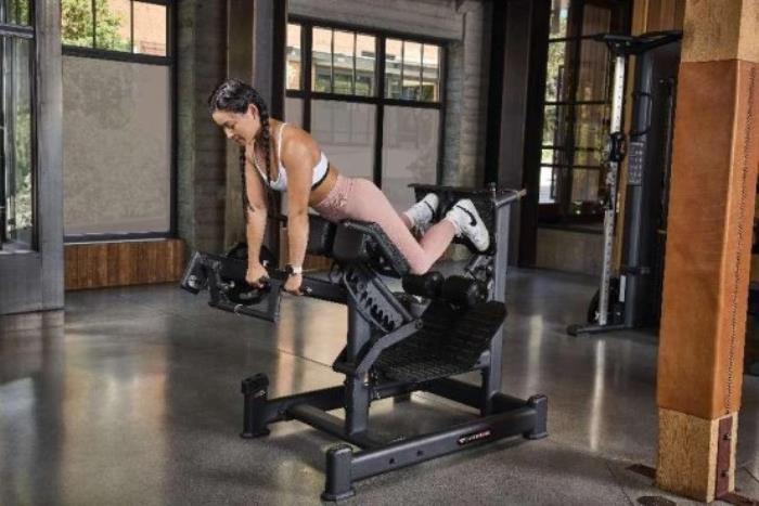 Precor 必確Glutebuilder系列練臀器械,帶來(lái)有效練臀體驗(yàn)