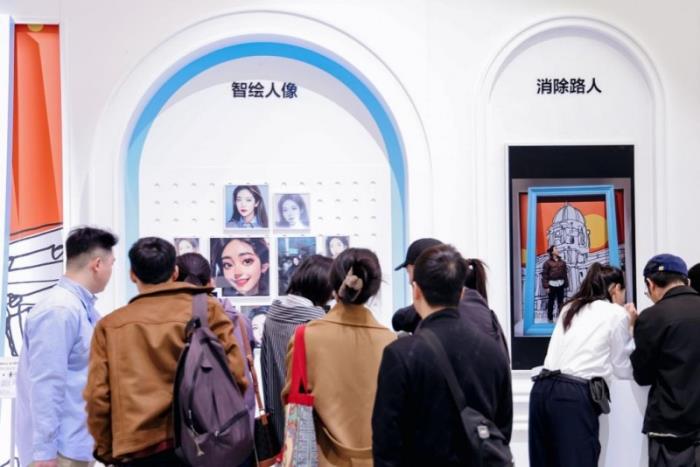 三星多款熱門產(chǎn)品亮相AWE 2025 用AI技術打造未來智能生活