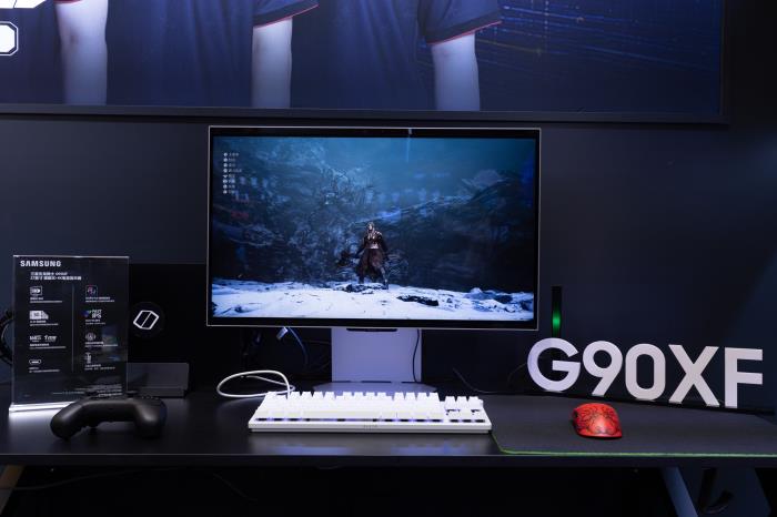 三星玄龍騎士3D電競顯示器G90XF斬獲2025AWE艾普蘭創(chuàng)新獎