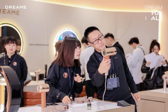 追覓AWE 2025科技全生態(tài)戰(zhàn)略落地 從單品爆款到全屋智能跨界進(jìn)軍
