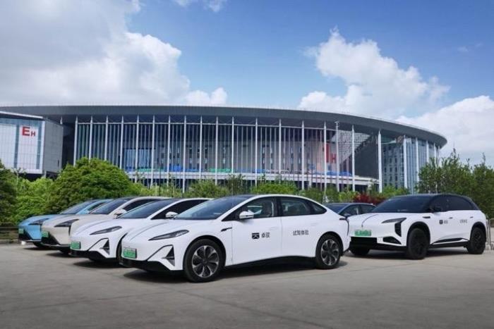 卓馭登陸2025上海車展，各項創(chuàng)新技術成果亮相，汽車自動化邁入新時代