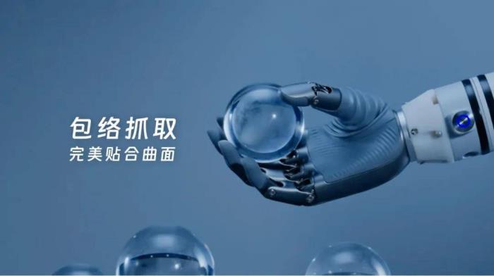 終結(jié)“魚與熊掌”之爭！強腦科技發(fā)布最輕靈巧手，握重比52:1創(chuàng)行業(yè)新高