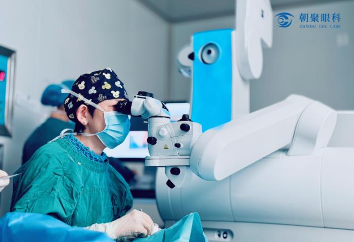 杭州朝聚眼科醫(yī)院完成浙江首例新全飛10秒掃描SMILE Pro手術