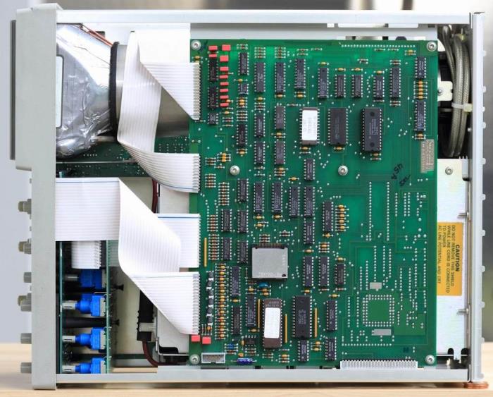 PCB是干嘛的？電子設(shè)備的關(guān)鍵紐帶