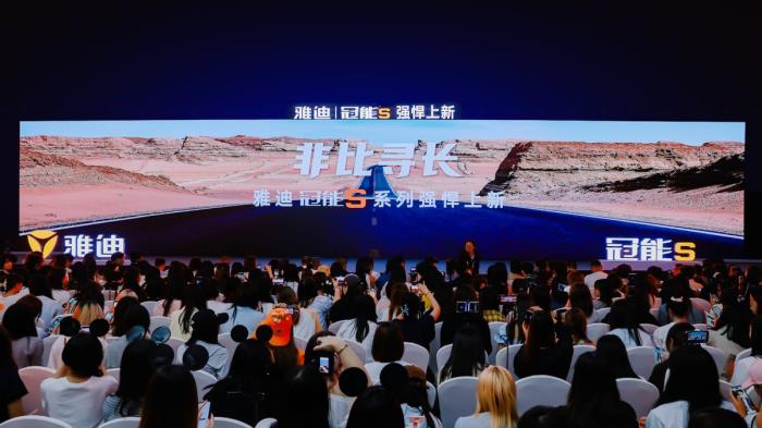 長(zhǎng)續(xù)航新標(biāo)尺誕生！雅迪冠能系列憑什么創(chuàng)造2000萬(wàn)臺(tái)銷(xiāo)量神話？