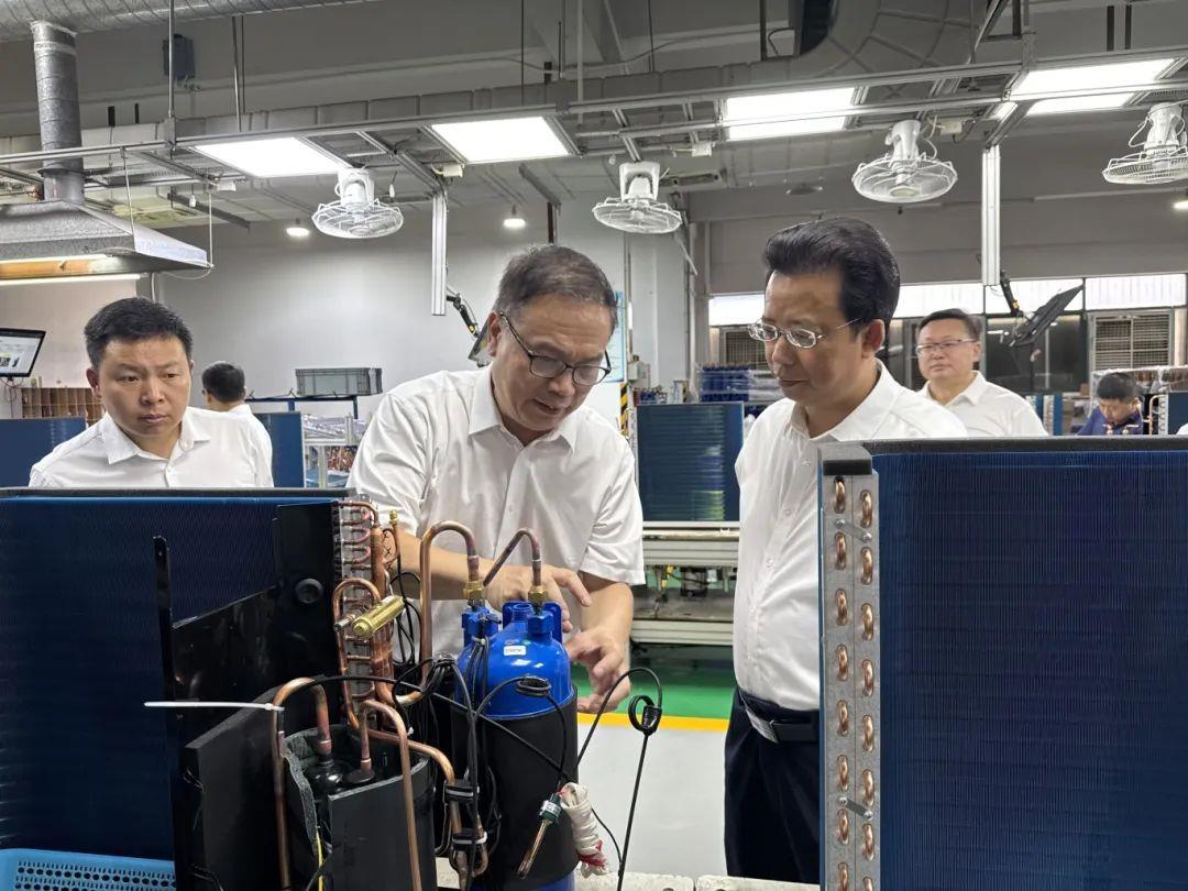 六盤水市委書記張定超一行蒞臨熱立方考察交流