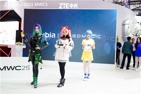 硬核科技與次元破壁融合，中興通訊AI終端亮相2025MWC上海