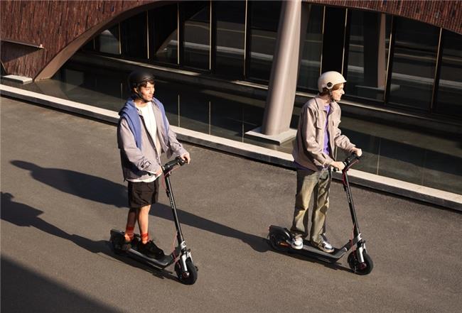 5Km通勤怎么選電動滑板車？九號電動滑板車E3 Pro值得推薦嗎