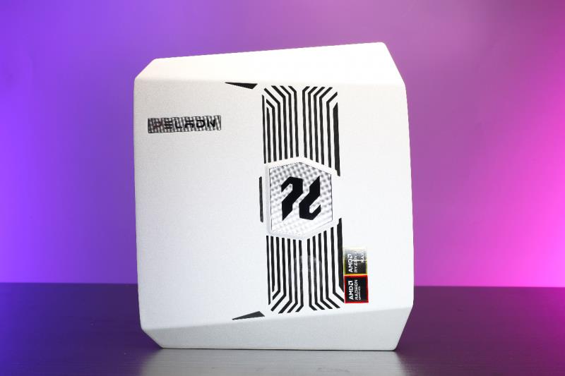 “跟上AI時(shí)代”？不，我就是時(shí)代！磐鐳YO1 AMD銳龍AI Max+395桌面AI超算中心