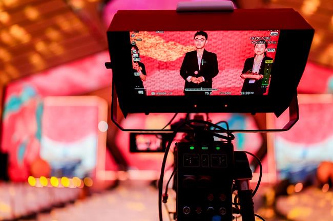 CCTV6電影頻道融媒體中心攜手佳能，開啟電影機訊道化直播新范式