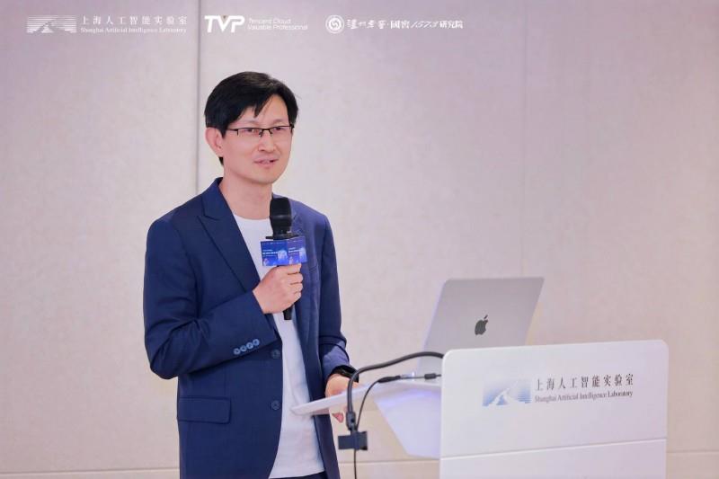 從具身智能到行業(yè)應(yīng)用，騰訊云攜業(yè)界專家共話AI新趨勢(shì)