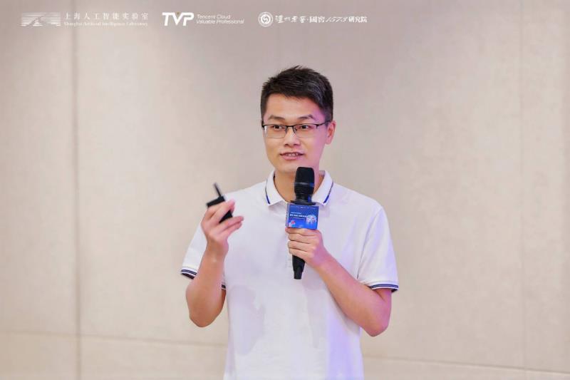 從具身智能到行業(yè)應(yīng)用，騰訊云攜業(yè)界專家共話AI新趨勢(shì)
