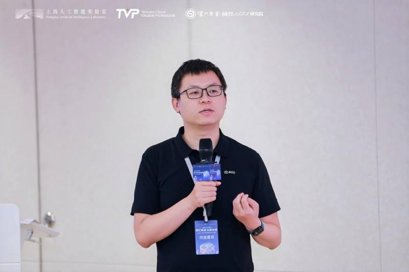 從具身智能到行業(yè)應(yīng)用，騰訊云攜業(yè)界專家共話AI新趨勢(shì)