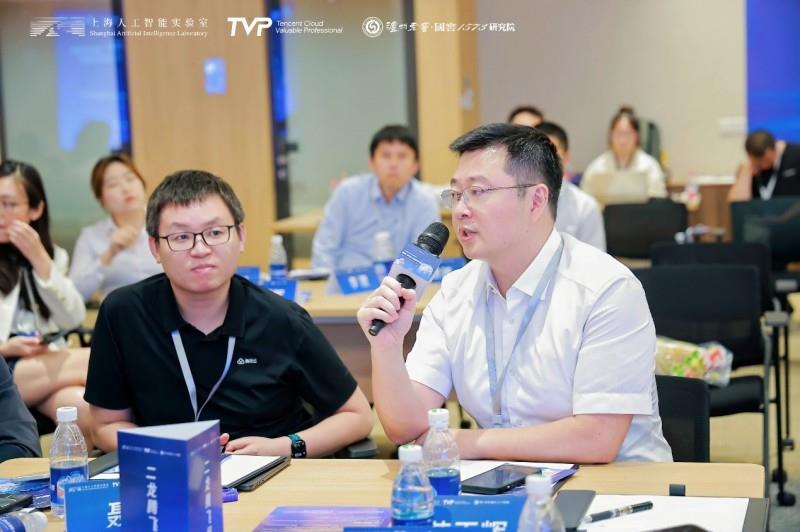 從具身智能到行業(yè)應(yīng)用，騰訊云攜業(yè)界專家共話AI新趨勢(shì)