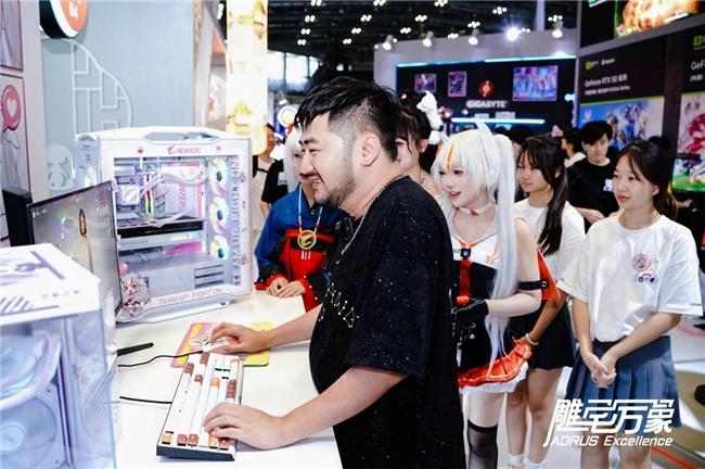 BW2025技嘉AORUS戰(zhàn)力全開，次元突破！硬核電競引爆文化狂潮